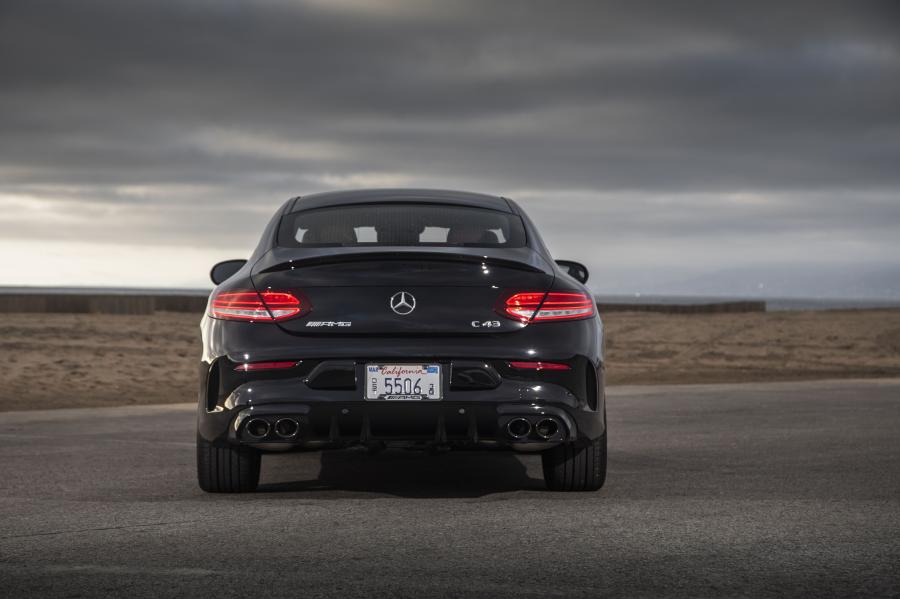  Mercedes-AMG C43 4Matic Coupe (C205) 2018 года  (NA) (фото 12 из 45)